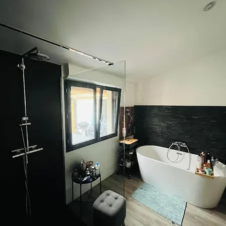 Echappee Belle Urban Villa *